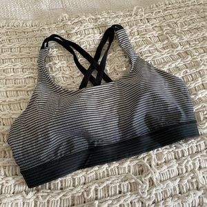 Sports bra